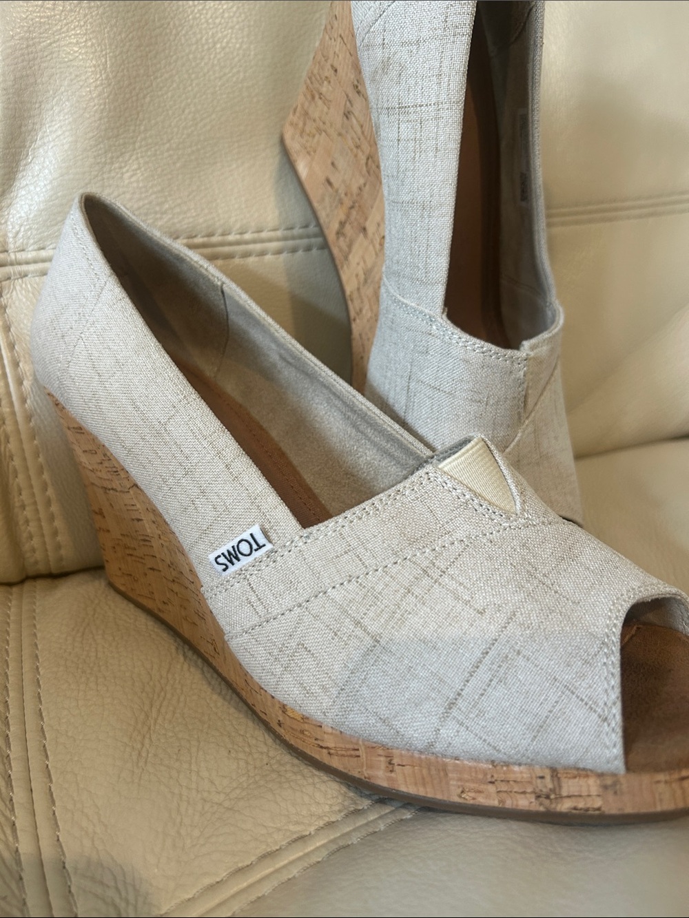 TOMS Classic Women Linen Peep-Toe Wedge Size 10W
